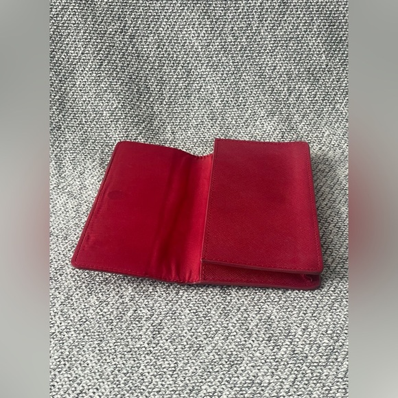 Michael Kors Red Wallet with Gold Hardware - Picture 12 of 16